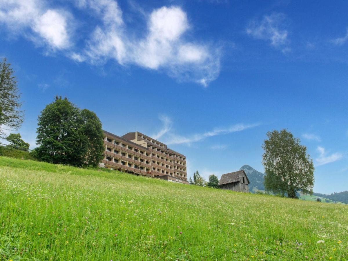 Apartment In Tauplitz With Sauna And Pool Eksteriør billede